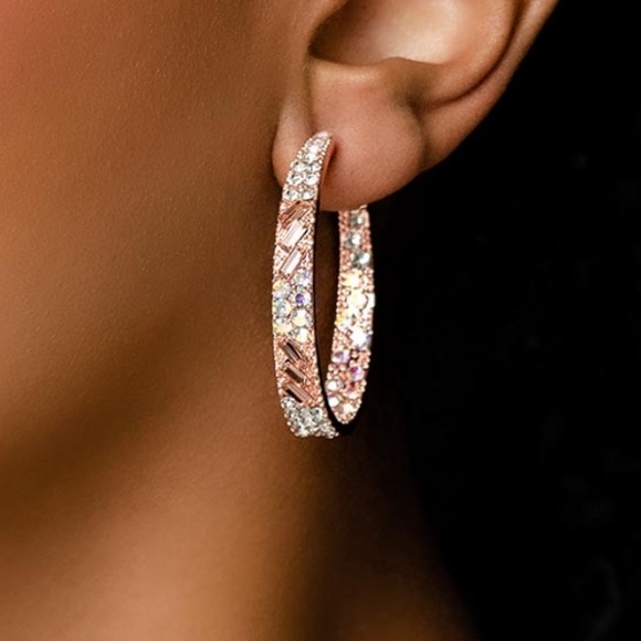 Chunky shiny copper hoop - Picture 2 of 2